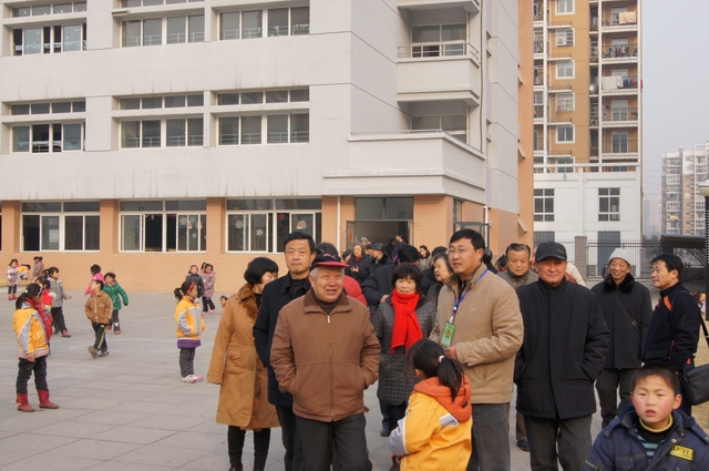 荣城人口_水木清华营销中心开放盛典,千人共赏,启耀荣城
