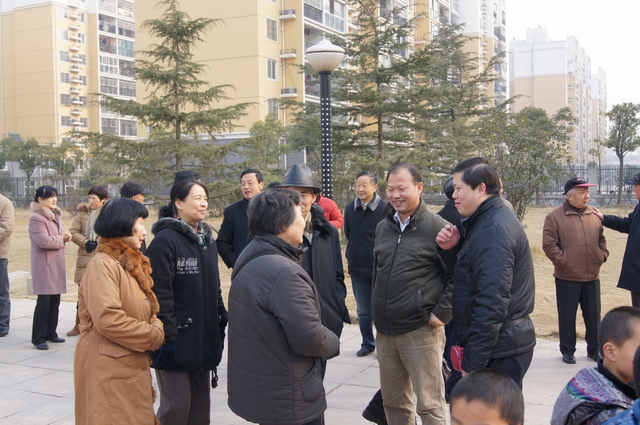荣城人口_水木清华营销中心开放盛典,千人共赏,启耀荣城