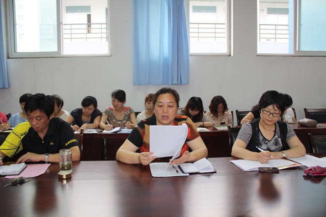 在上海小学毕业了想转学去杭州上中学还是上小