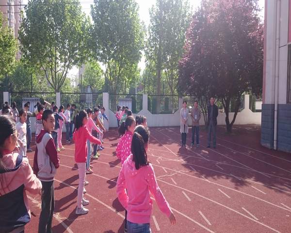 闻中心--第五督学责任区督导来我校检查教学常