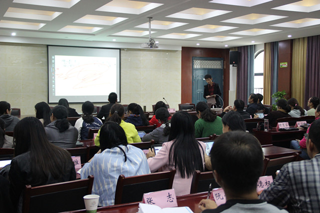 五一小学再开展畅言智慧课堂教师培训会