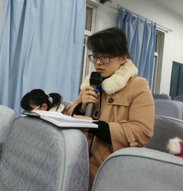 海棠举行四、五年级教学质量数据分析会_合肥