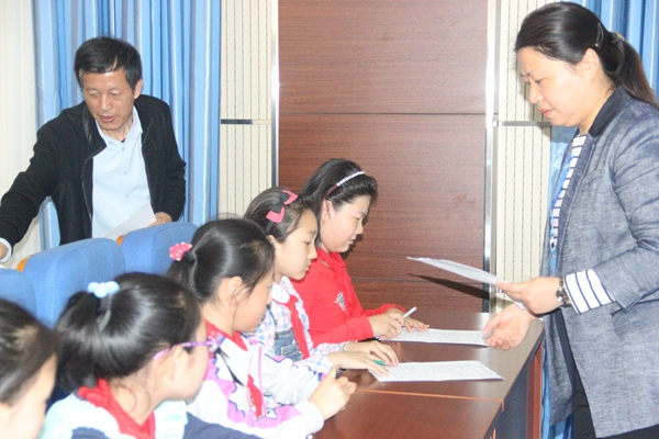 庐阳区督导来逍遥津小学督导日常教育教学工作