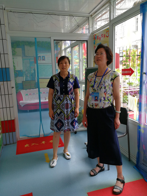 市委幼教集团(总园):责任督学来园进行假前安全