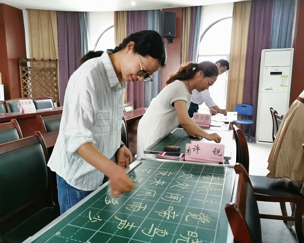 2019051616200156156.jpg