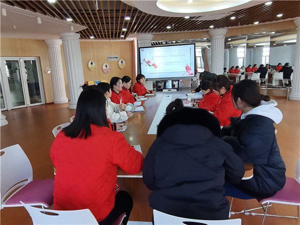 “古诗词像战鼓激励我不断前行”