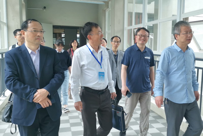 2021年 5月11日上午,省教育厅督导办三级调研员孔德俊,池州市人民政府