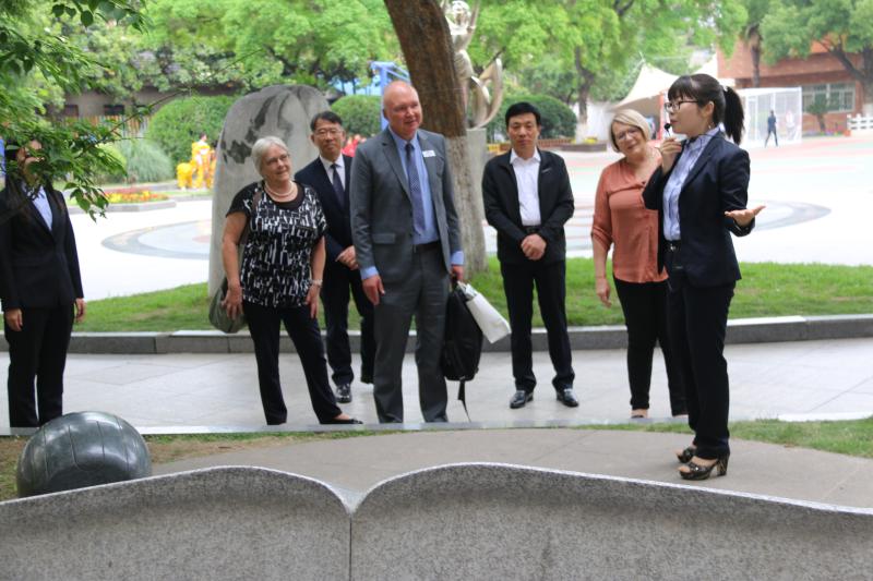 新西兰教育代表团到访南门小学